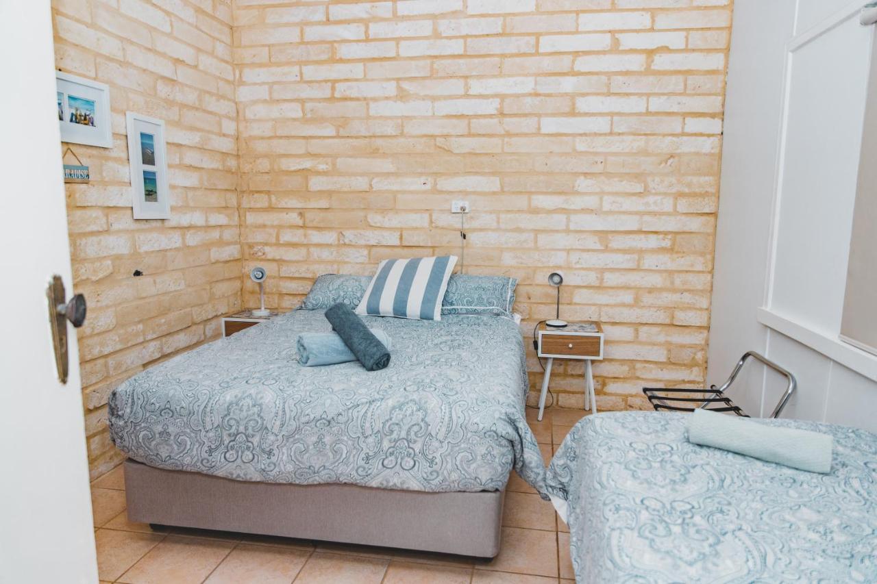 Dongara Hotel Motel Dış mekan fotoğraf