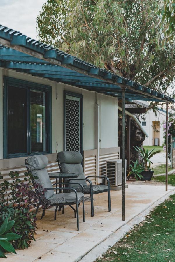 Dongara Hotel Motel Dış mekan fotoğraf