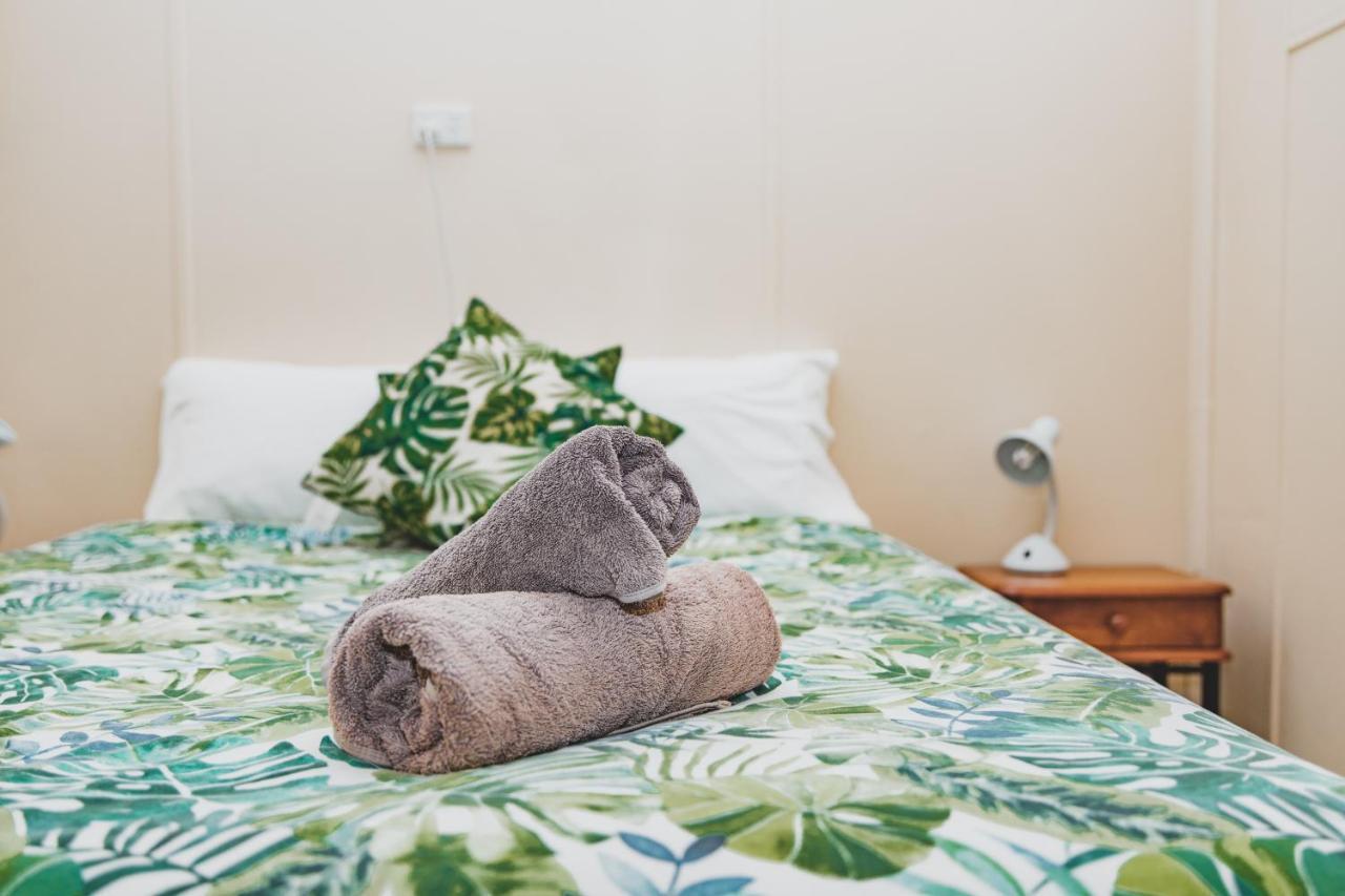 Dongara Hotel Motel Dış mekan fotoğraf