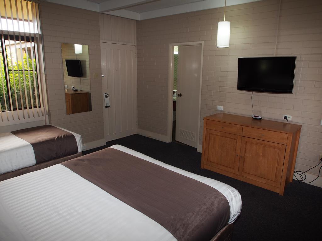 Dongara Hotel Motel Dış mekan fotoğraf