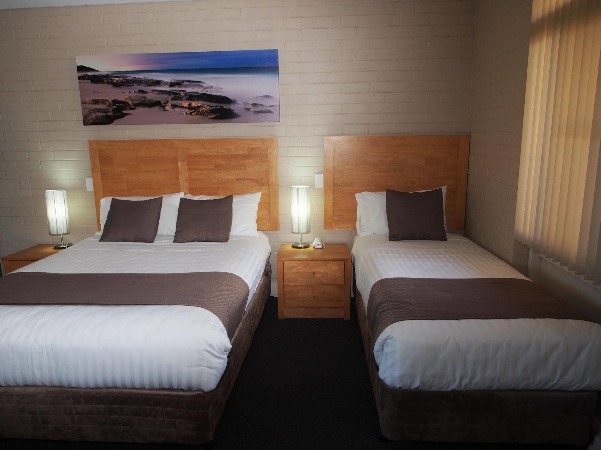 Dongara Hotel Motel Dış mekan fotoğraf